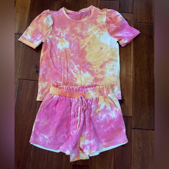 Free the Roses Pants - Free the Roses Women’s Tie-Dye Pajama Set - Pink and Orange - Size Small